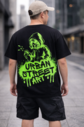 🖤 Urban Street Art Oversized T-Shirt – Bold Back Print